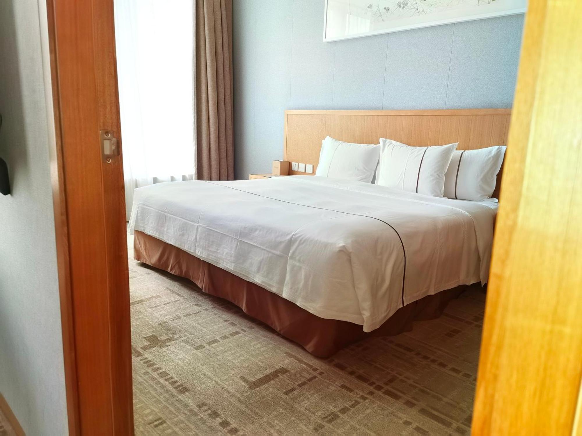 Holiday Inn Guangzhou Zhujiang New Town By Ihg Eksteriør billede